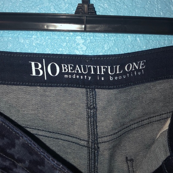 Beautiful One Patterned Denim Skirt! - Picture 6 of 7